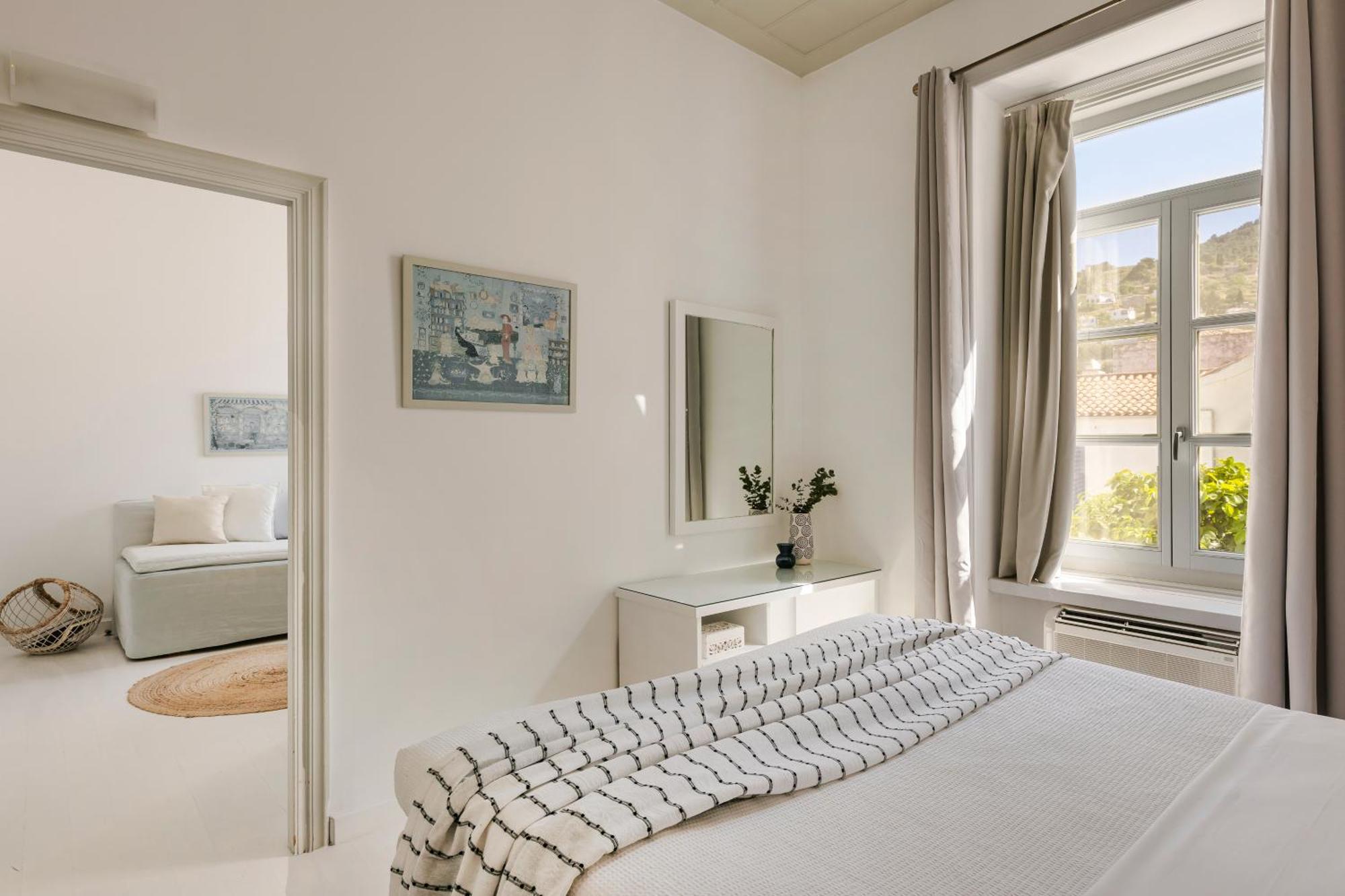 Hotel Hydra 4*
